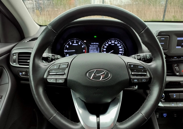 Hyundai I30 cena 51900 przebieg: 147206, rok produkcji 2020 z Rzeszów małe 379